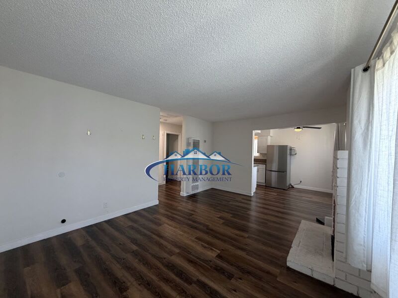 577 W. 4th Street – photo 3