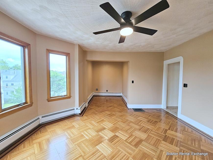 238 School St. – photo 4