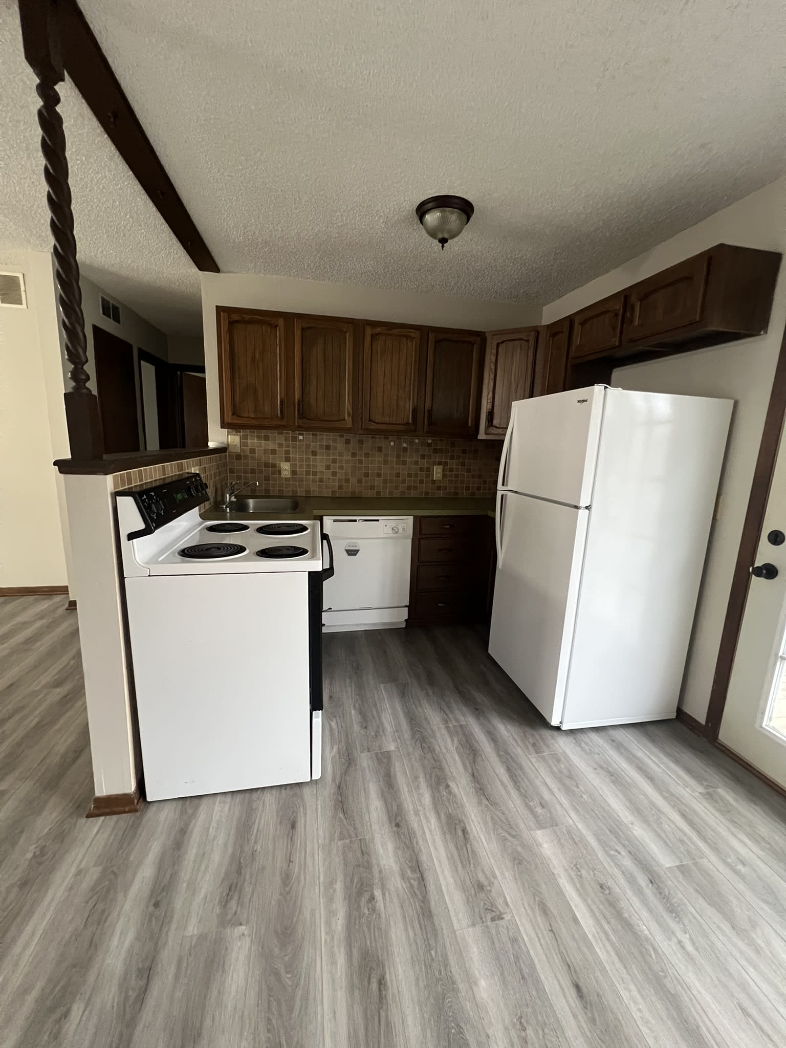 105 North 3rd Street – photo 4