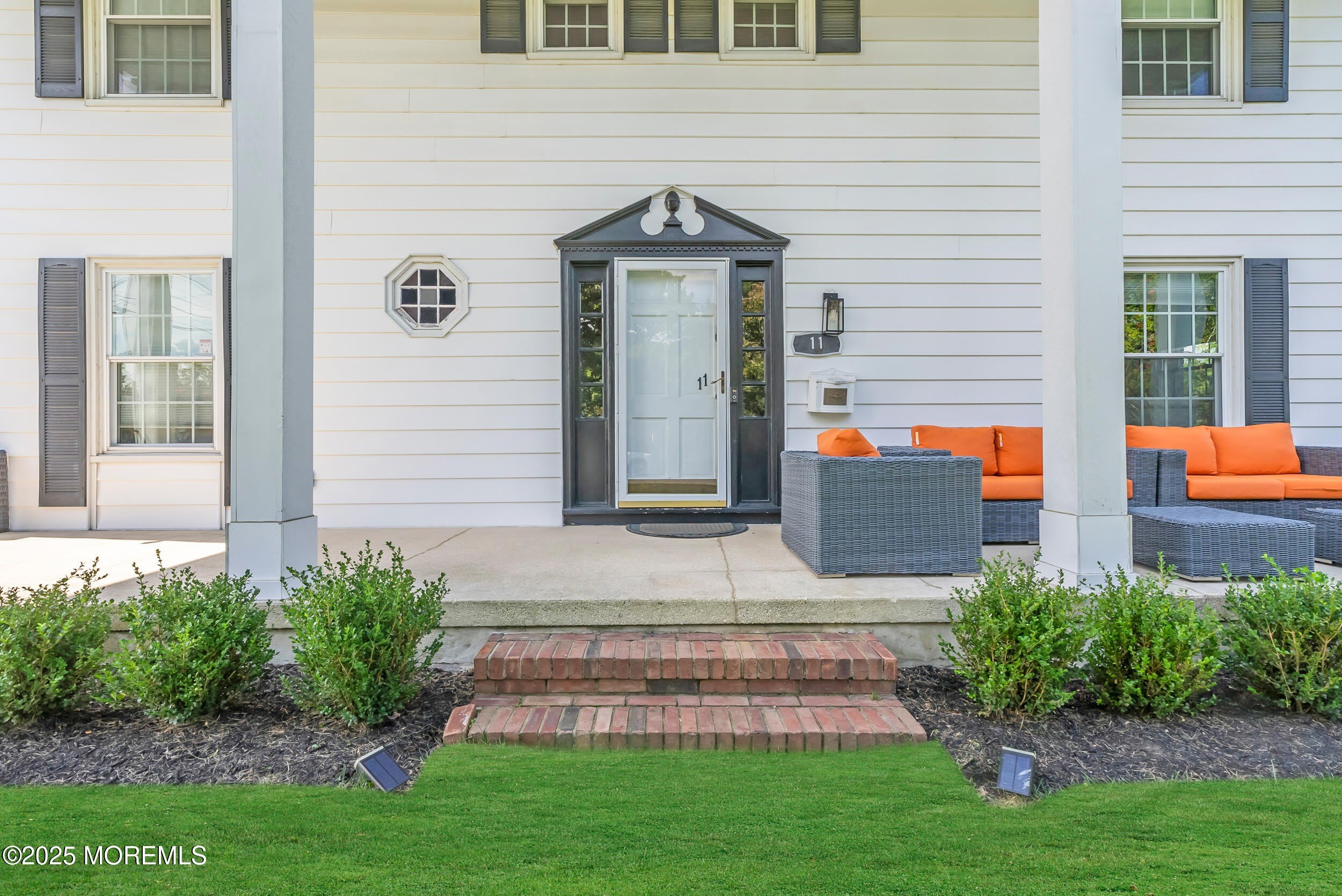 11 Pinewood Avenue – photo 3
