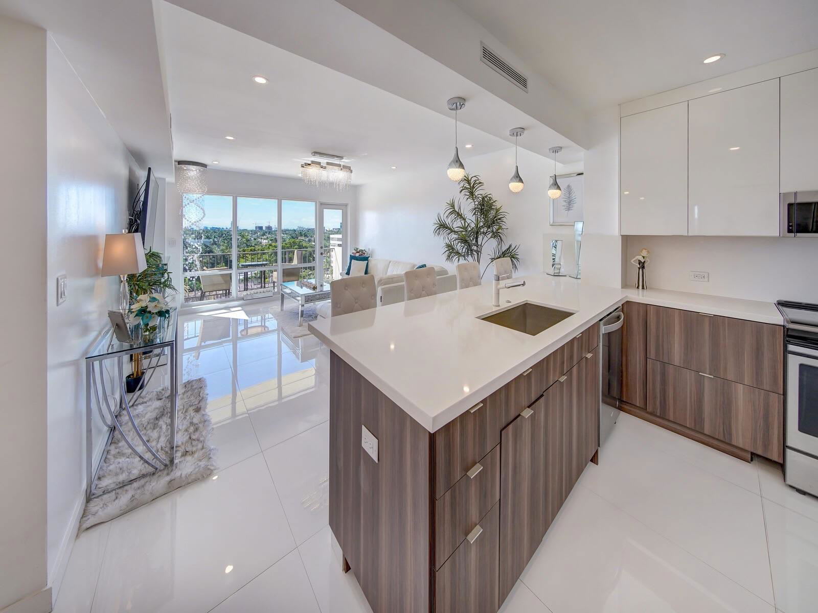 2500 East Las Olas Boulevard – photo 1