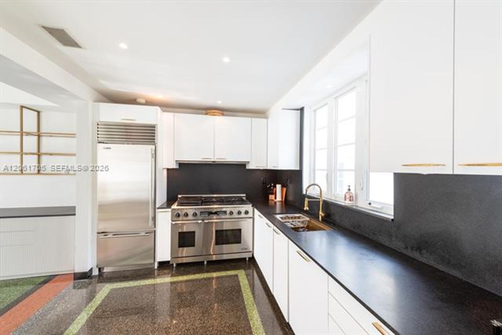 841 19th St # 841, Miami Beach, FL 33139 – photo 1