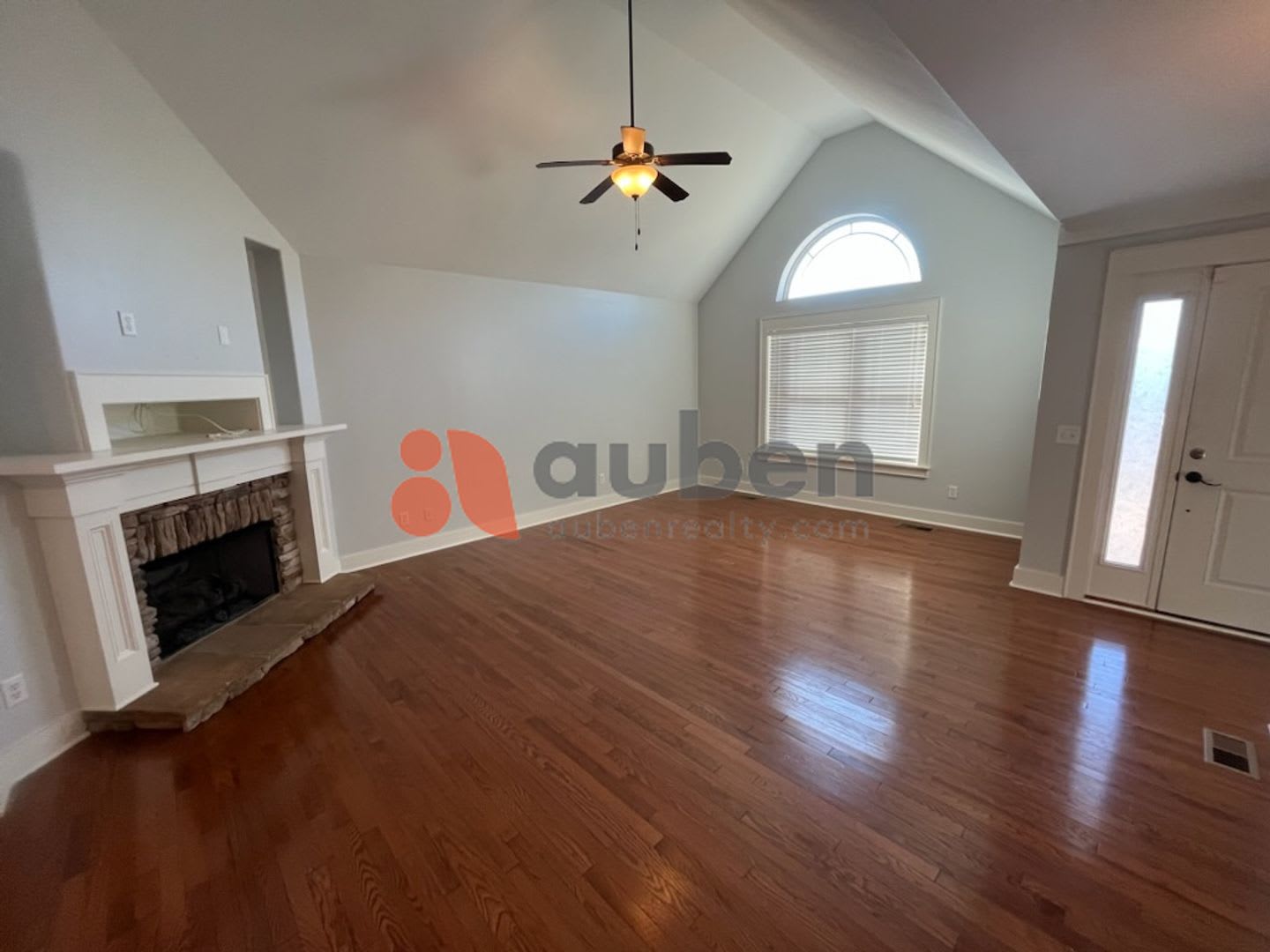 Beautiful 3 Bedroom Home with Finished Basement & Two Large Decks! – photo 3