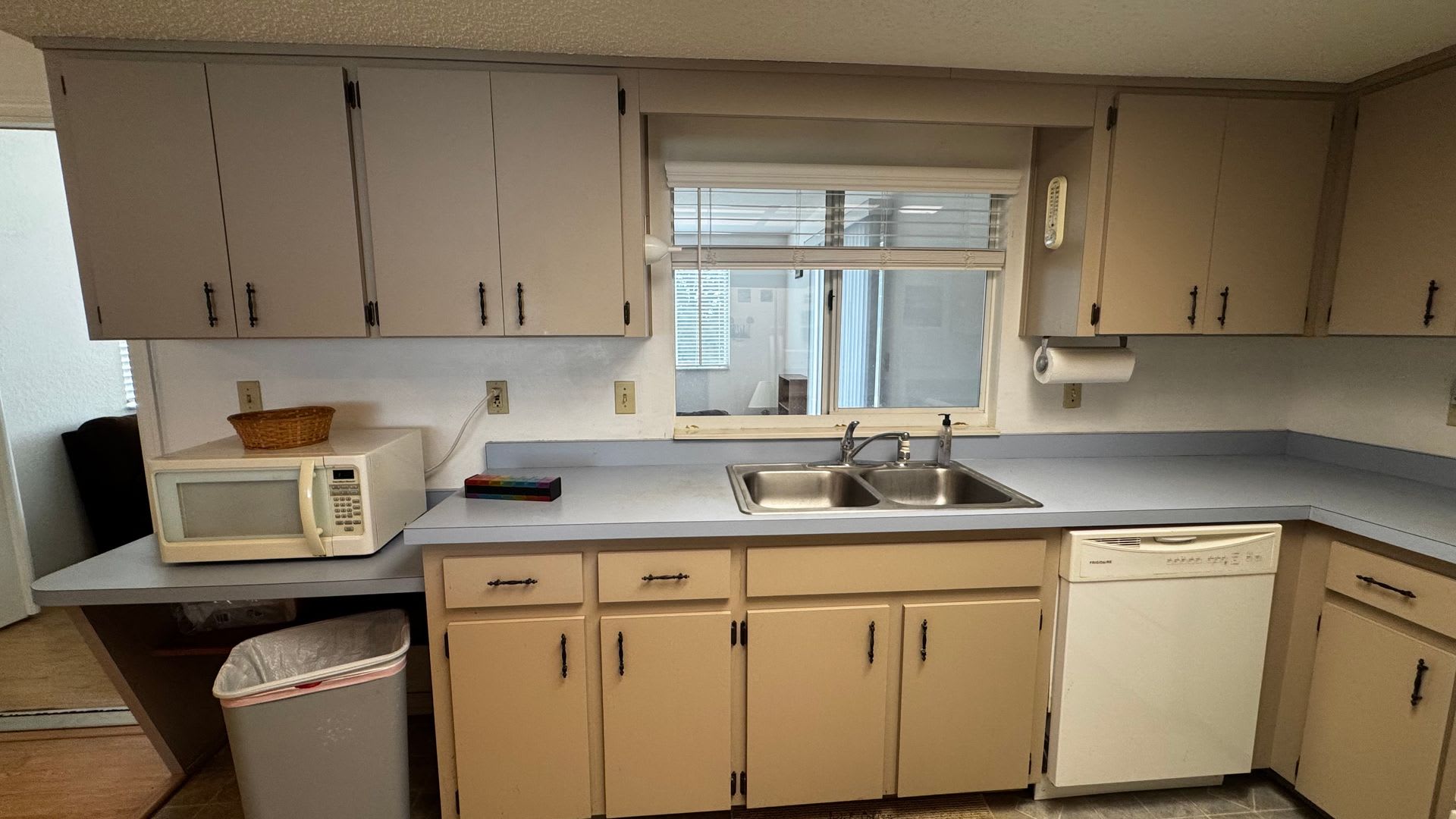 UTILITIES INCLUDED!! Resort-Style Living in Oak Run – Active 55+ Community Rental in Southwest Ocala – photo 5
