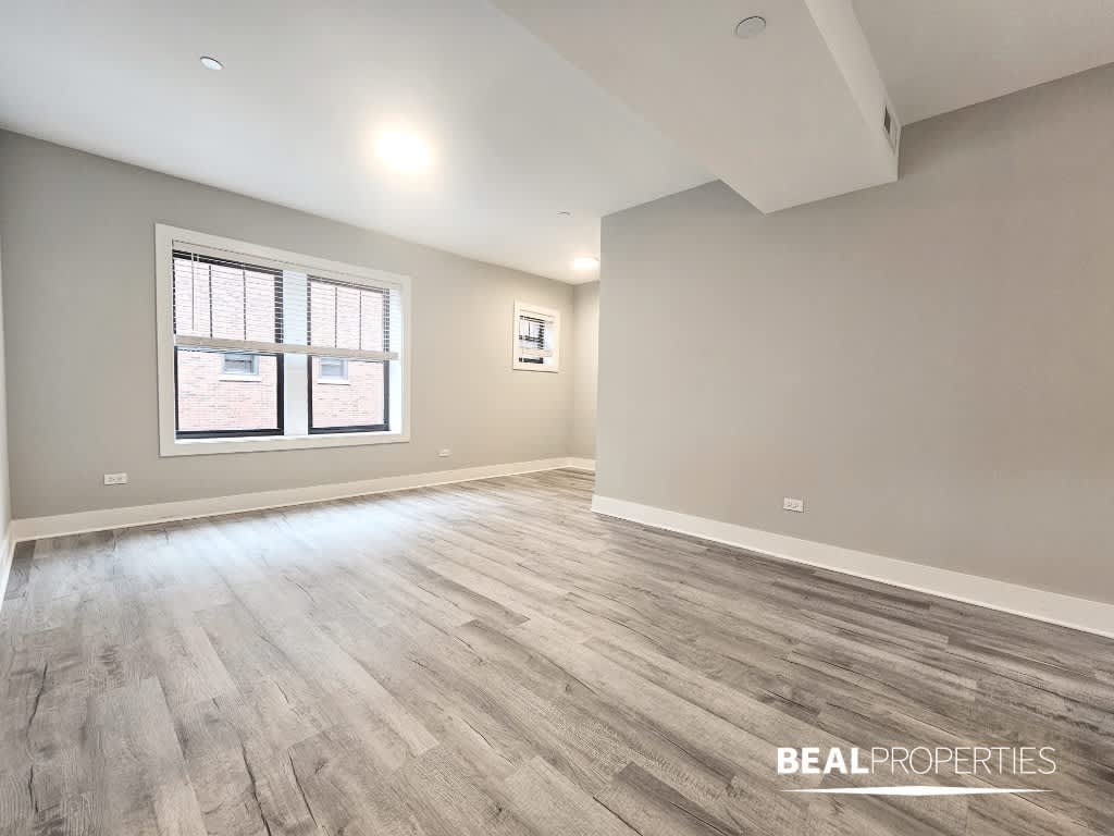 1133 Oak Ave – photo 1