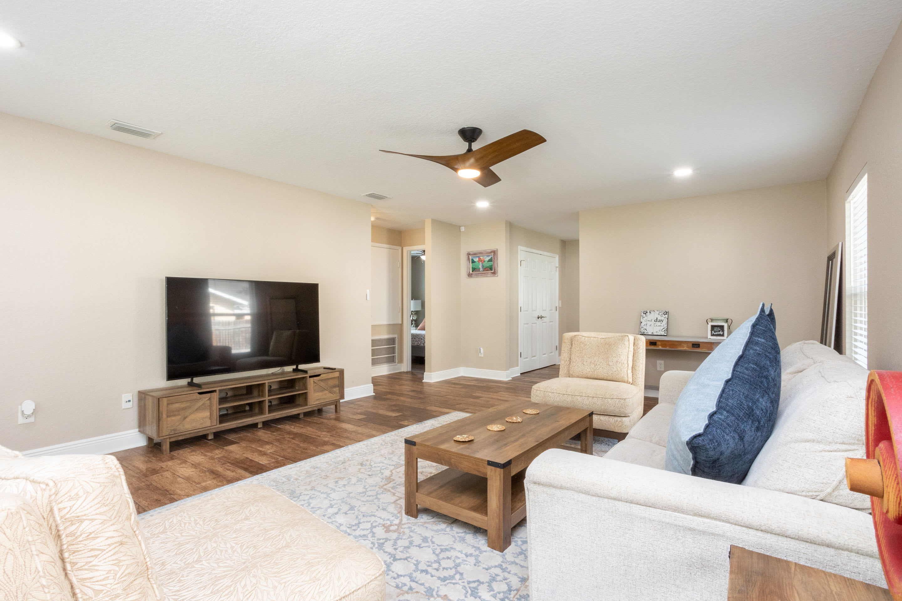 1313 East Cayuga Street – photo 3