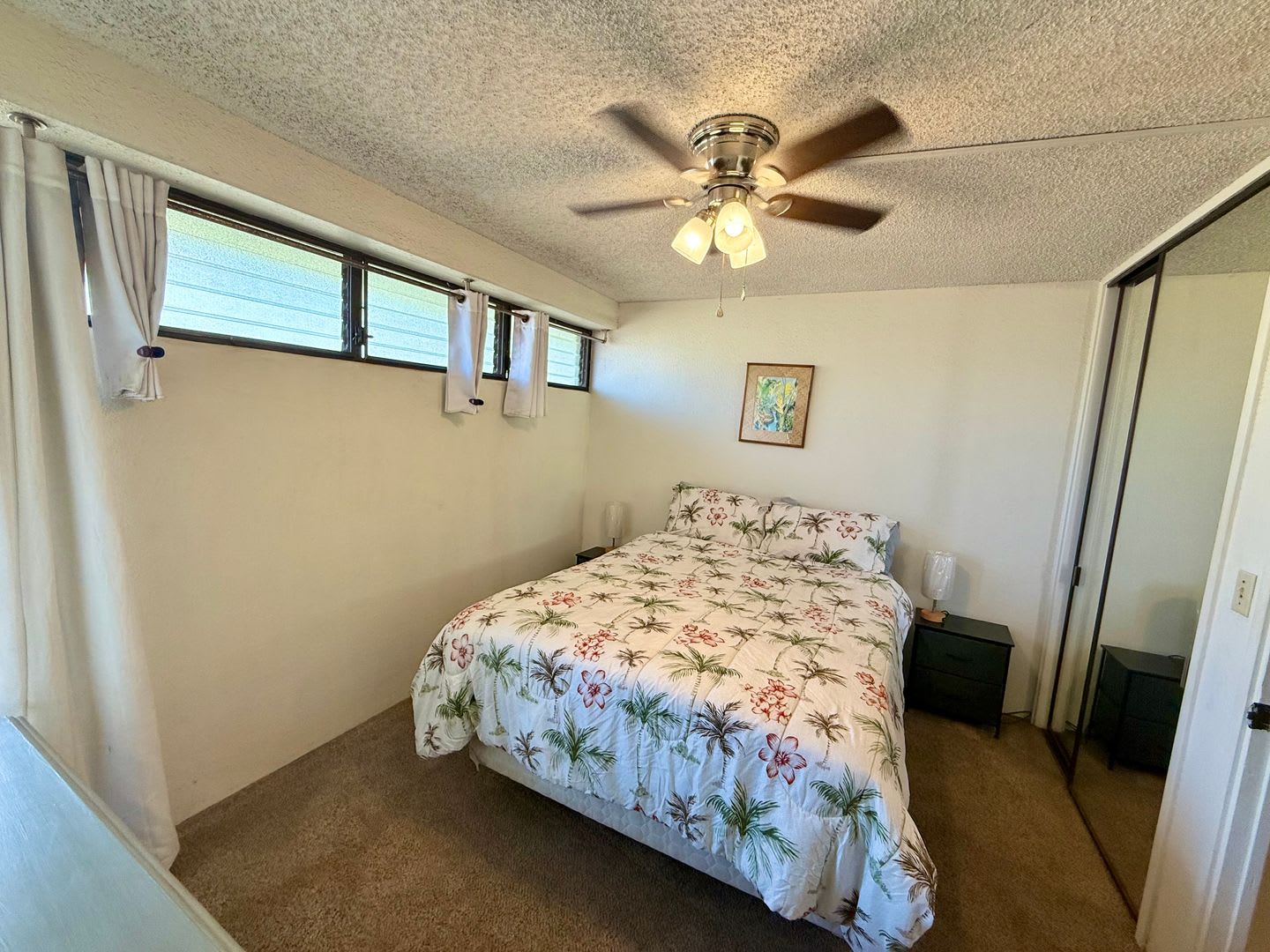 Spacious Fully Furnished 1 Bedroom / 1 Bathroom Condo For Rent in Maalea Mermaid with an ocean view! – photo 5