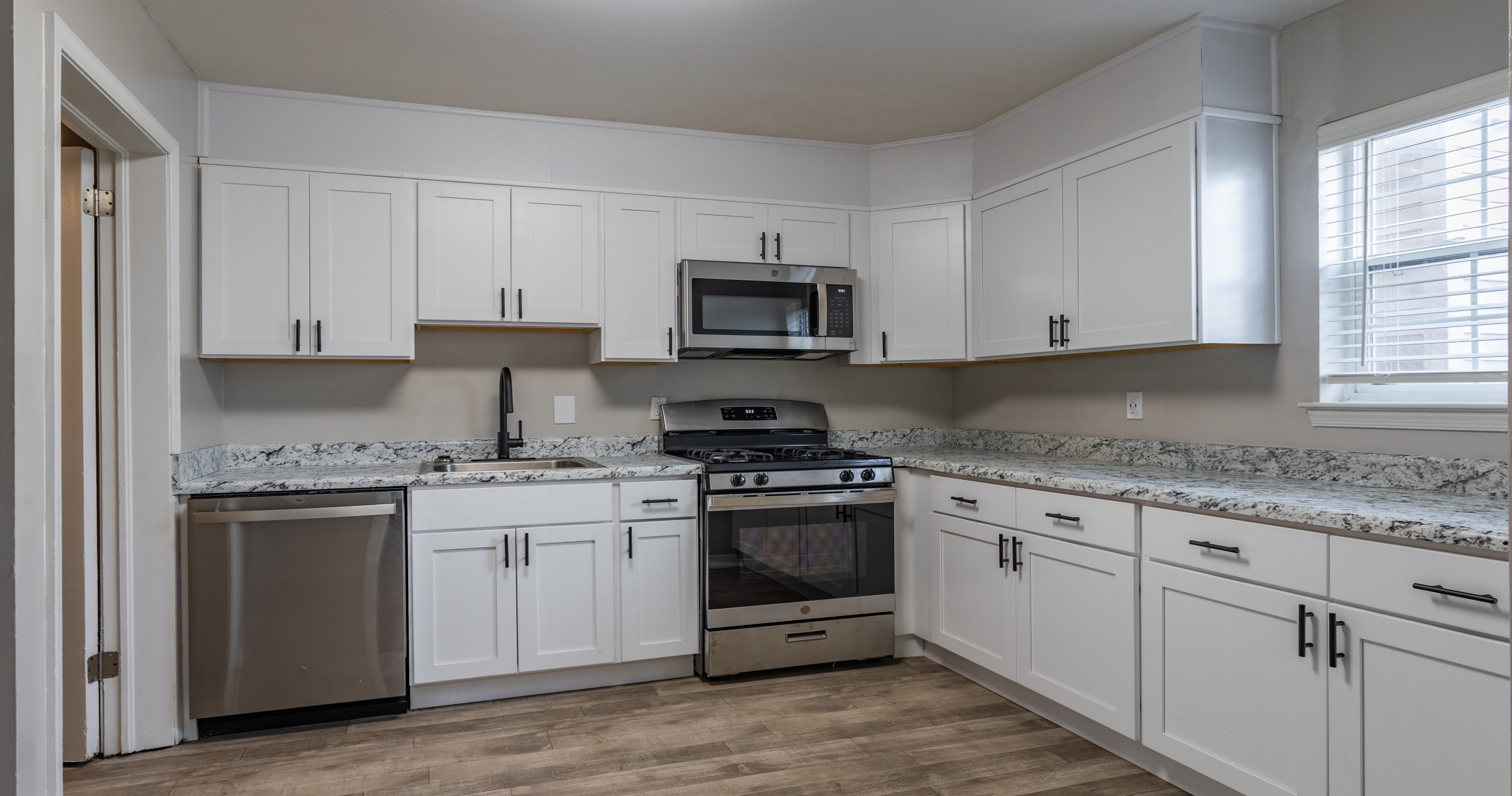 Crown Point Townhomes – photo 4
