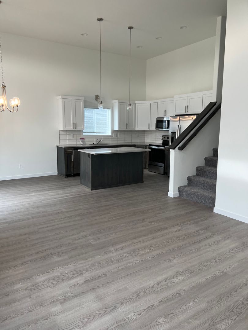 3 Bed 3 Bath Single Family Home – photo 4
