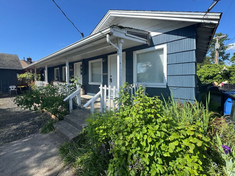 2210 West 19th Avenue – photo 2