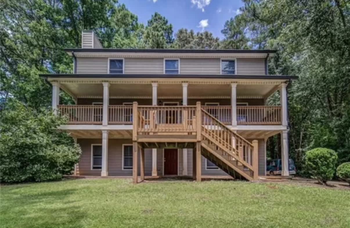 6472 Swift Creek Drive – photo 1