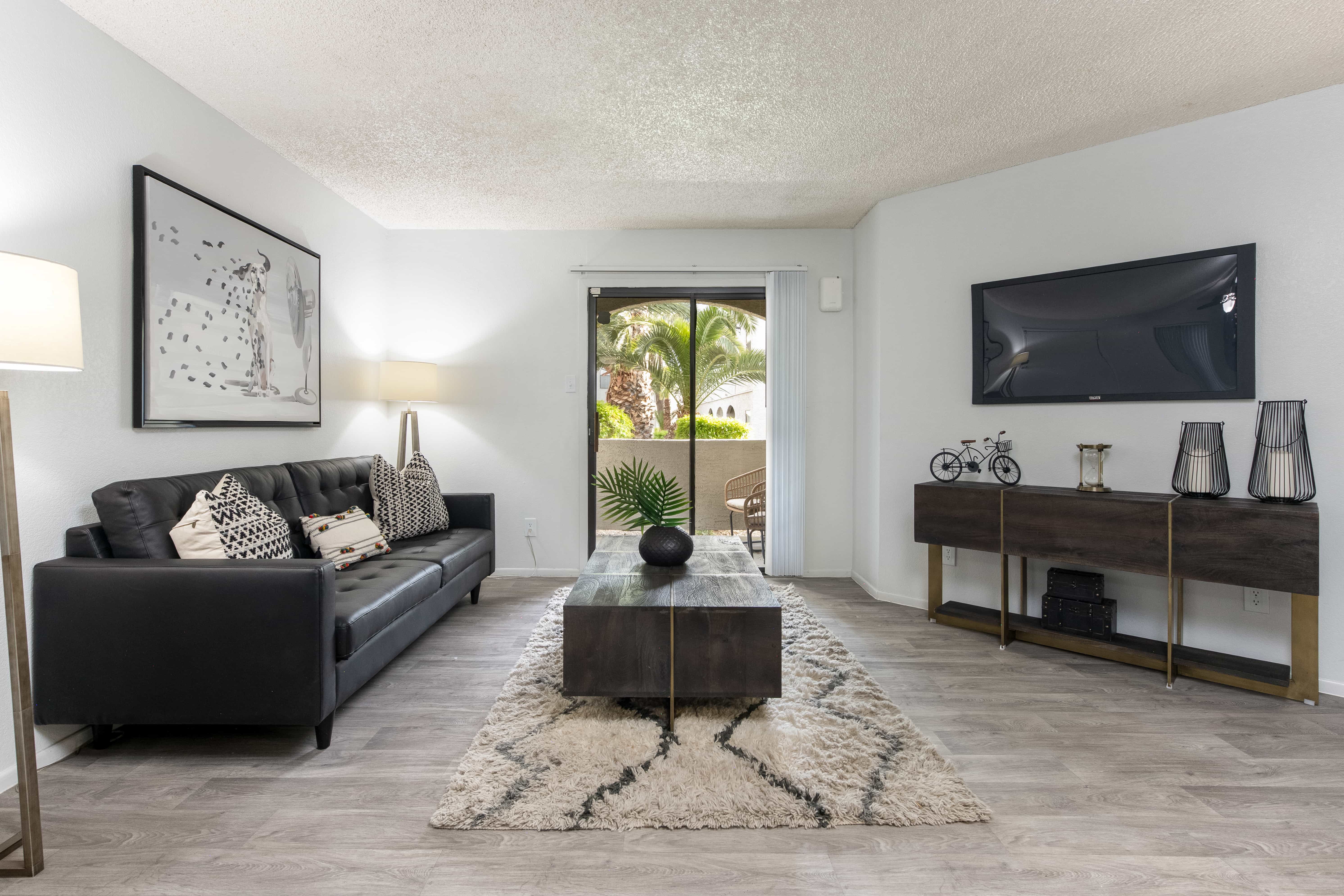 Stonybrook Apartments – photo 4