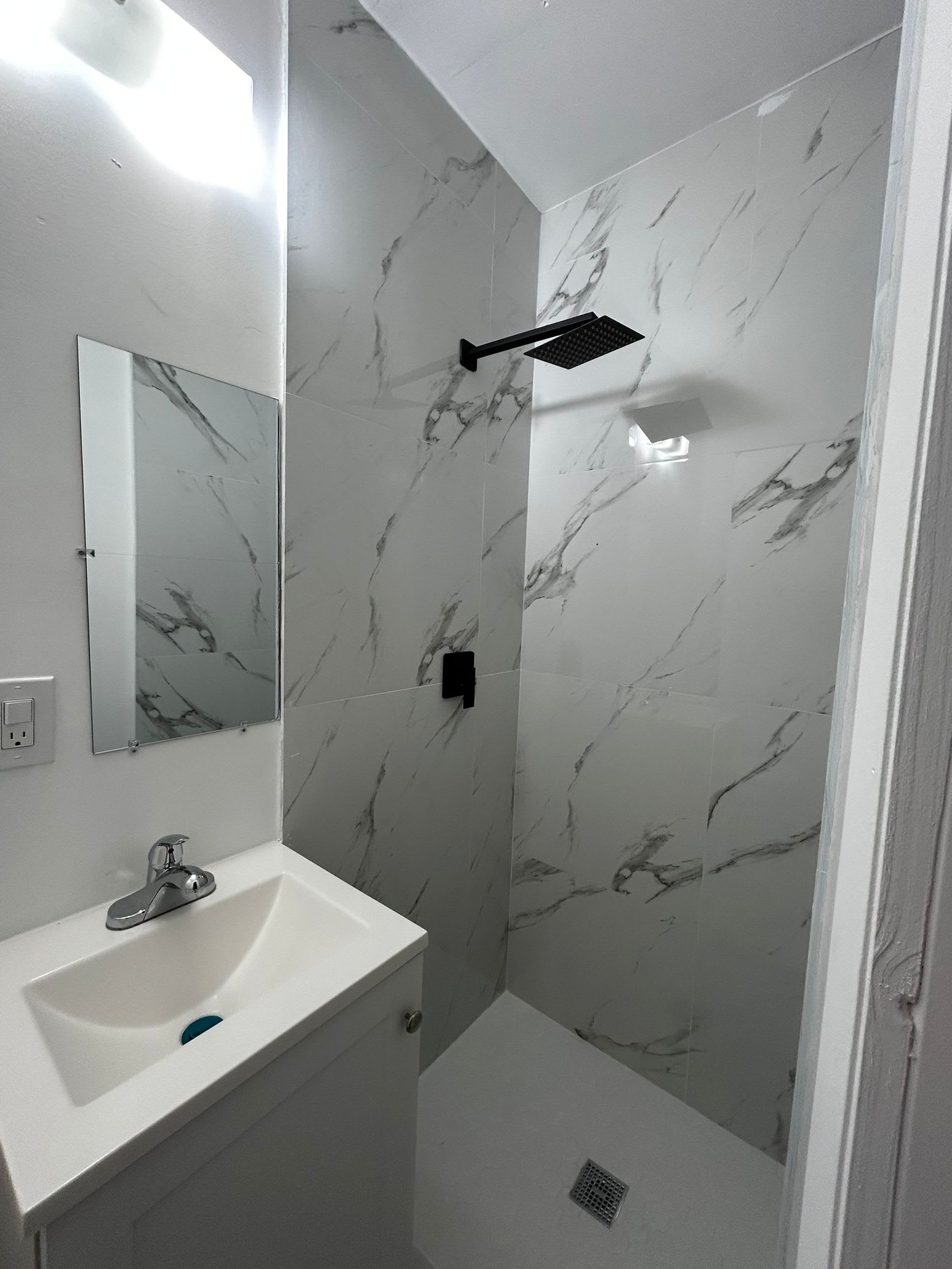 7714 Northwest 5th Avenue – photo 2