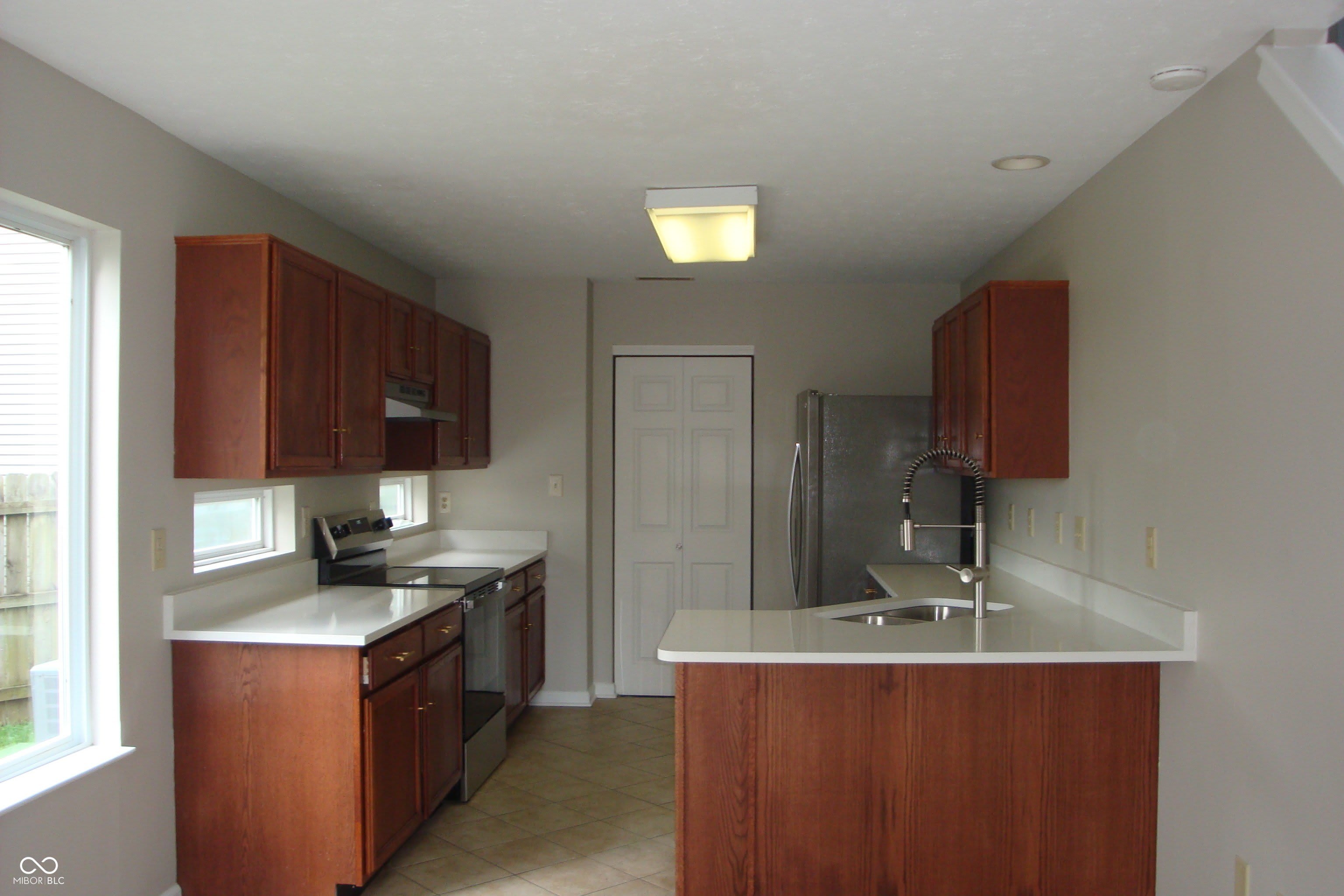 2477 Grand Fir Drive – photo 3