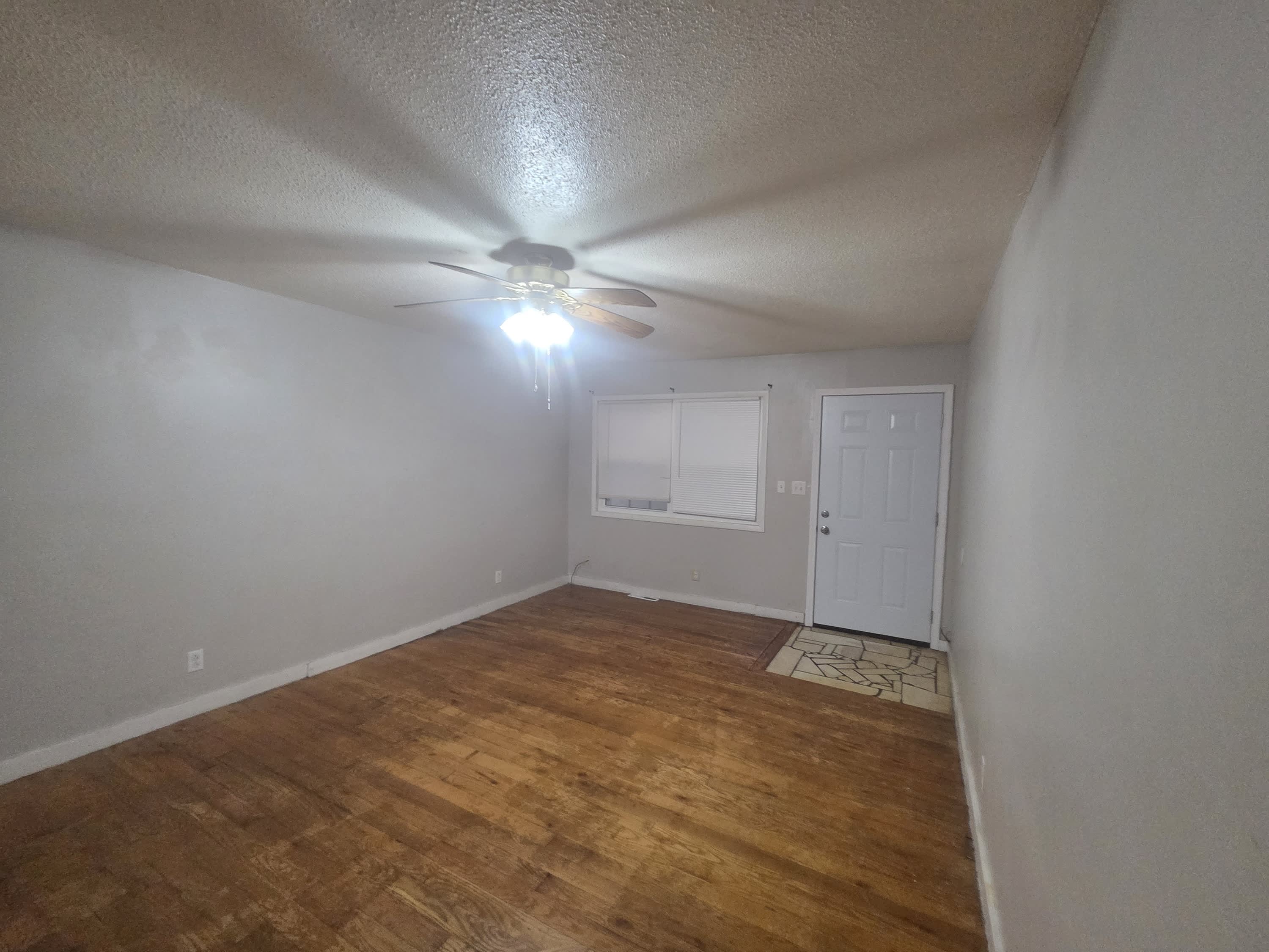2027 South Ingram Mill Road – photo 2