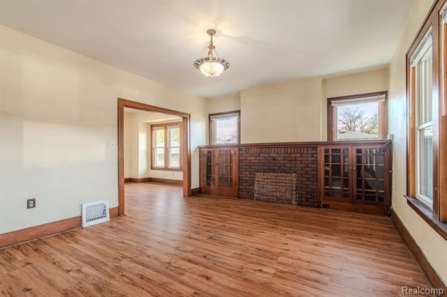 187 Vester Street – photo 2