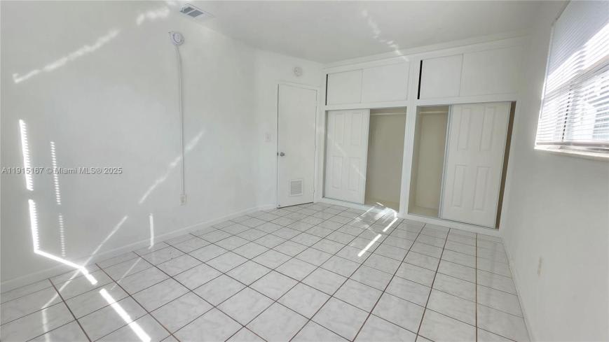 525 NE 132nd Ter – photo 2