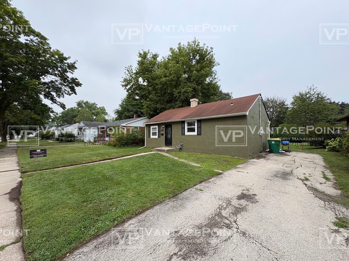 1219 Marshall Avenue – photo 2