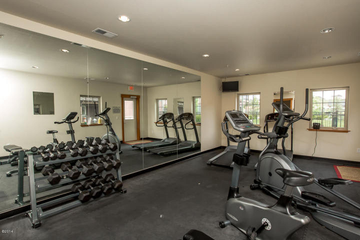 528 Silverleaf Dr – photo 5