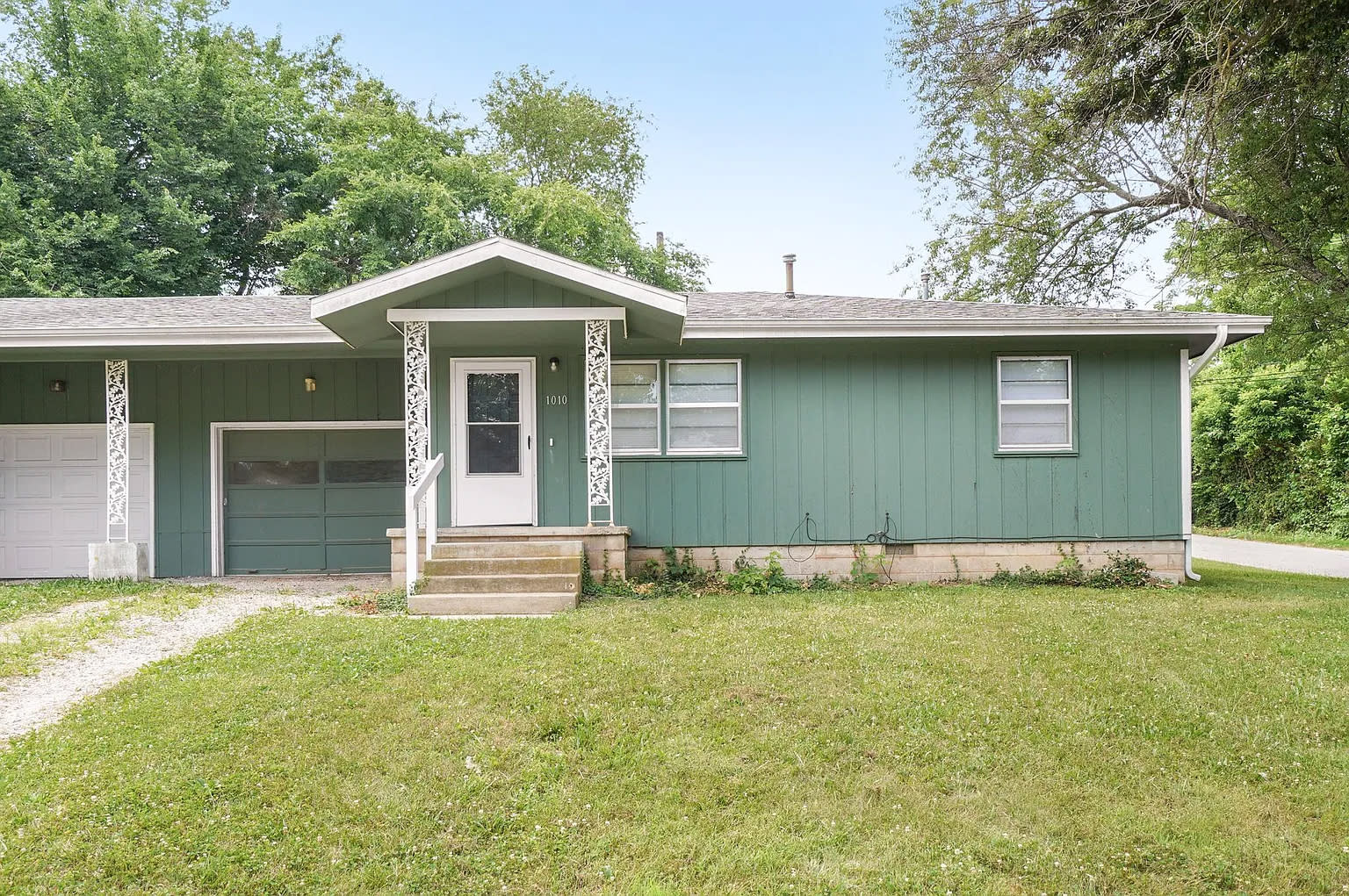 1010 W Lakewood St – photo 3