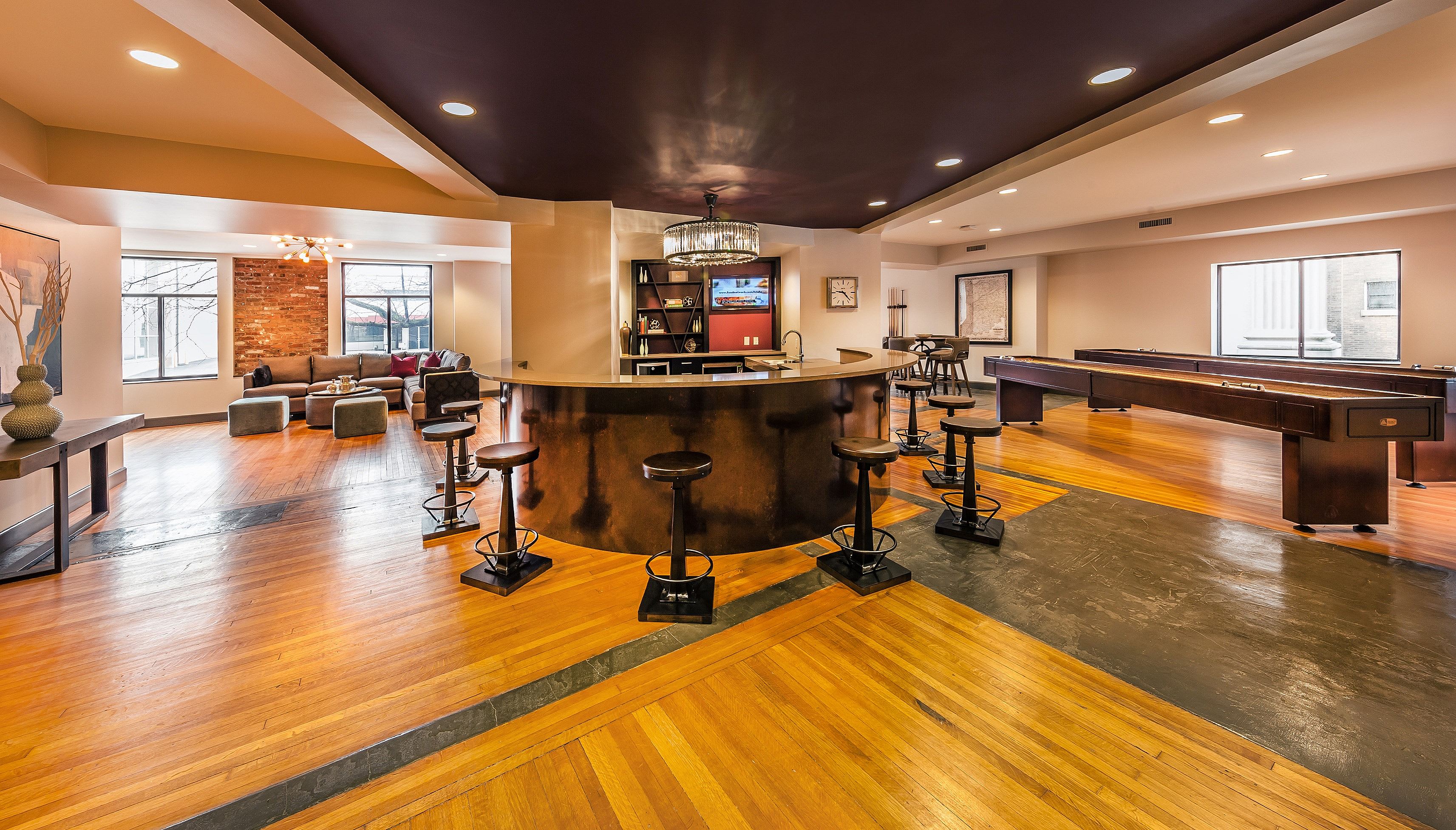 Circle City Apartments – photo 3
