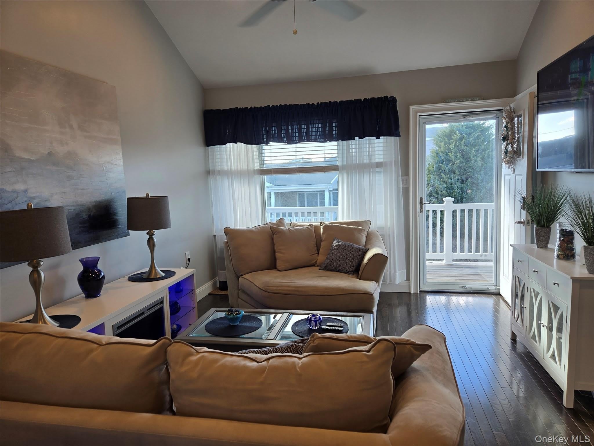 70 Harmon Street – photo 3