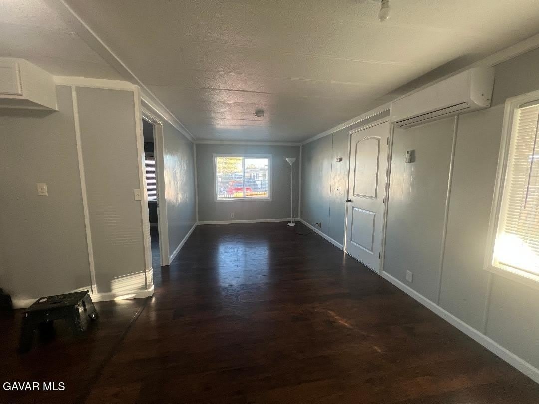 3300 W 15Th Street – photo 4