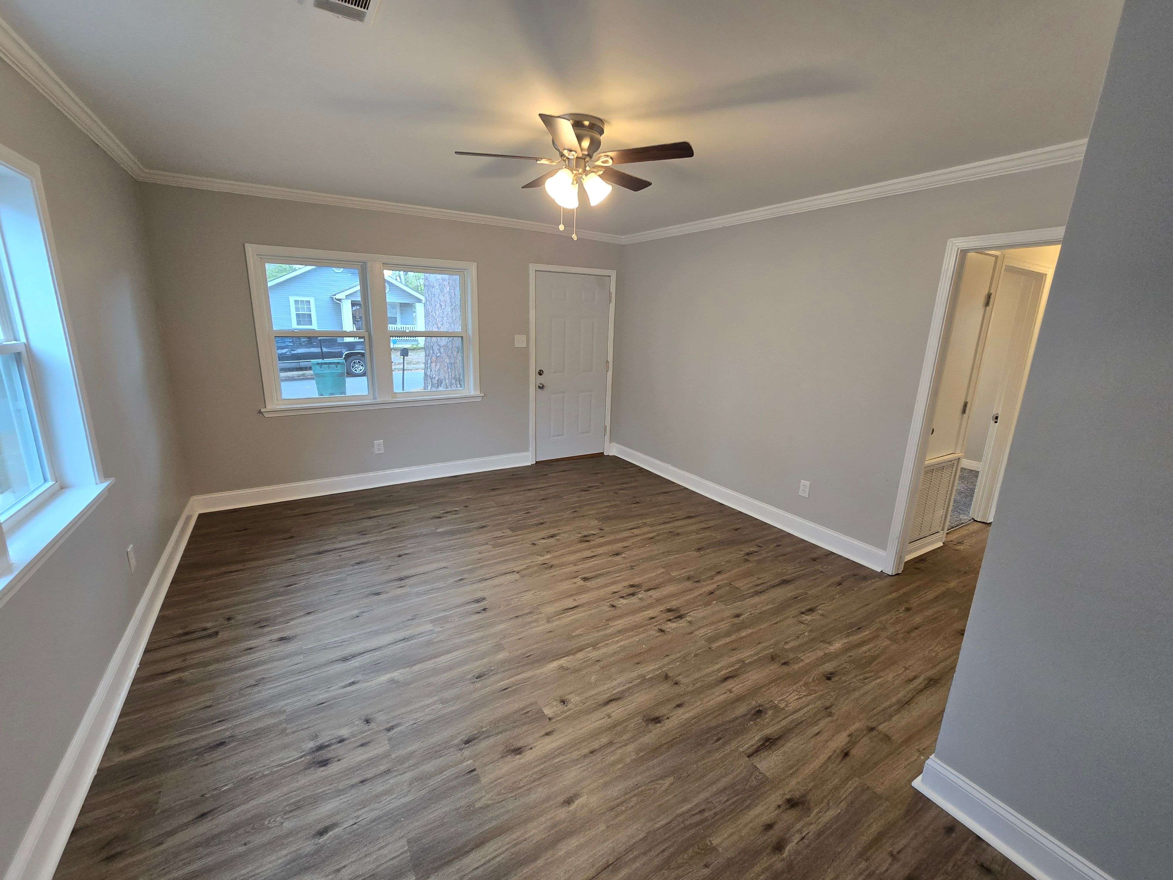 2009 Brown St – photo 3