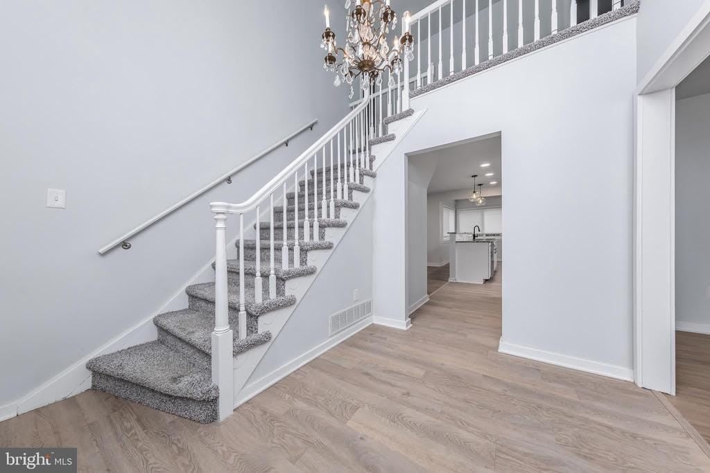 115 GREENVALE COURT – photo 2