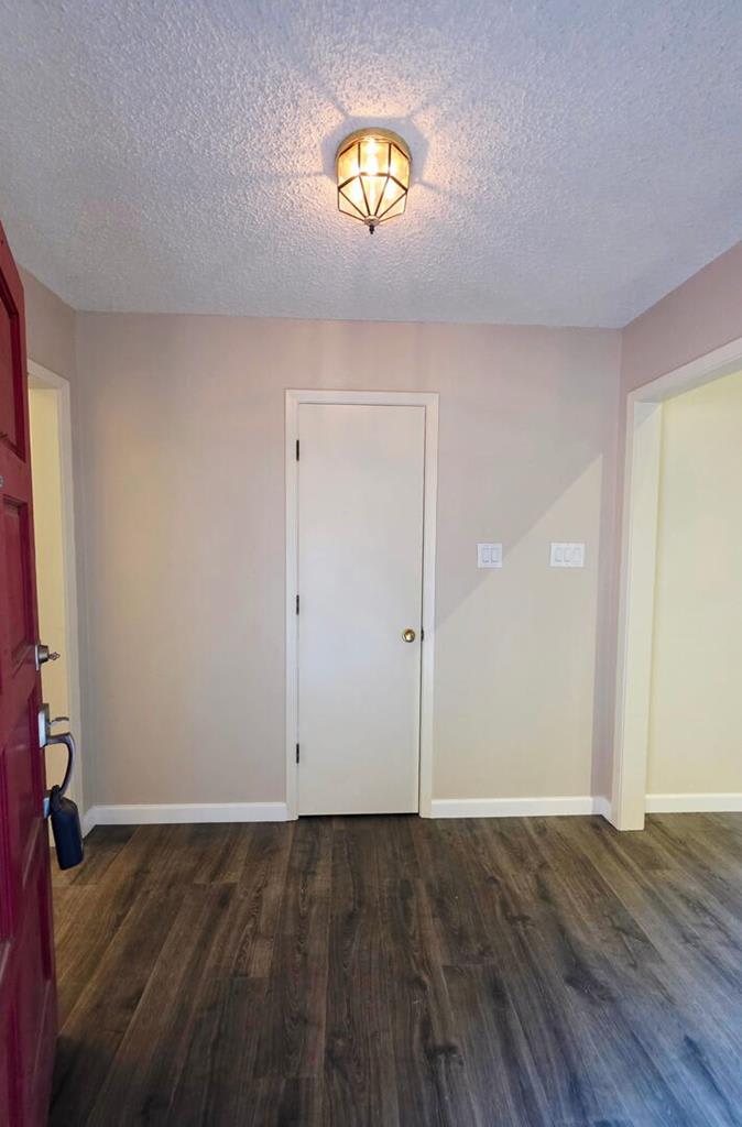 5312 Green Tree Blvd – photo 2