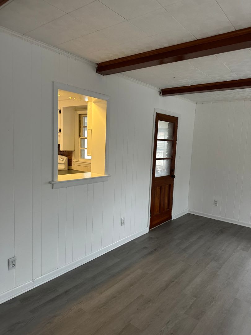 3203 Old Forest Rd – photo 4