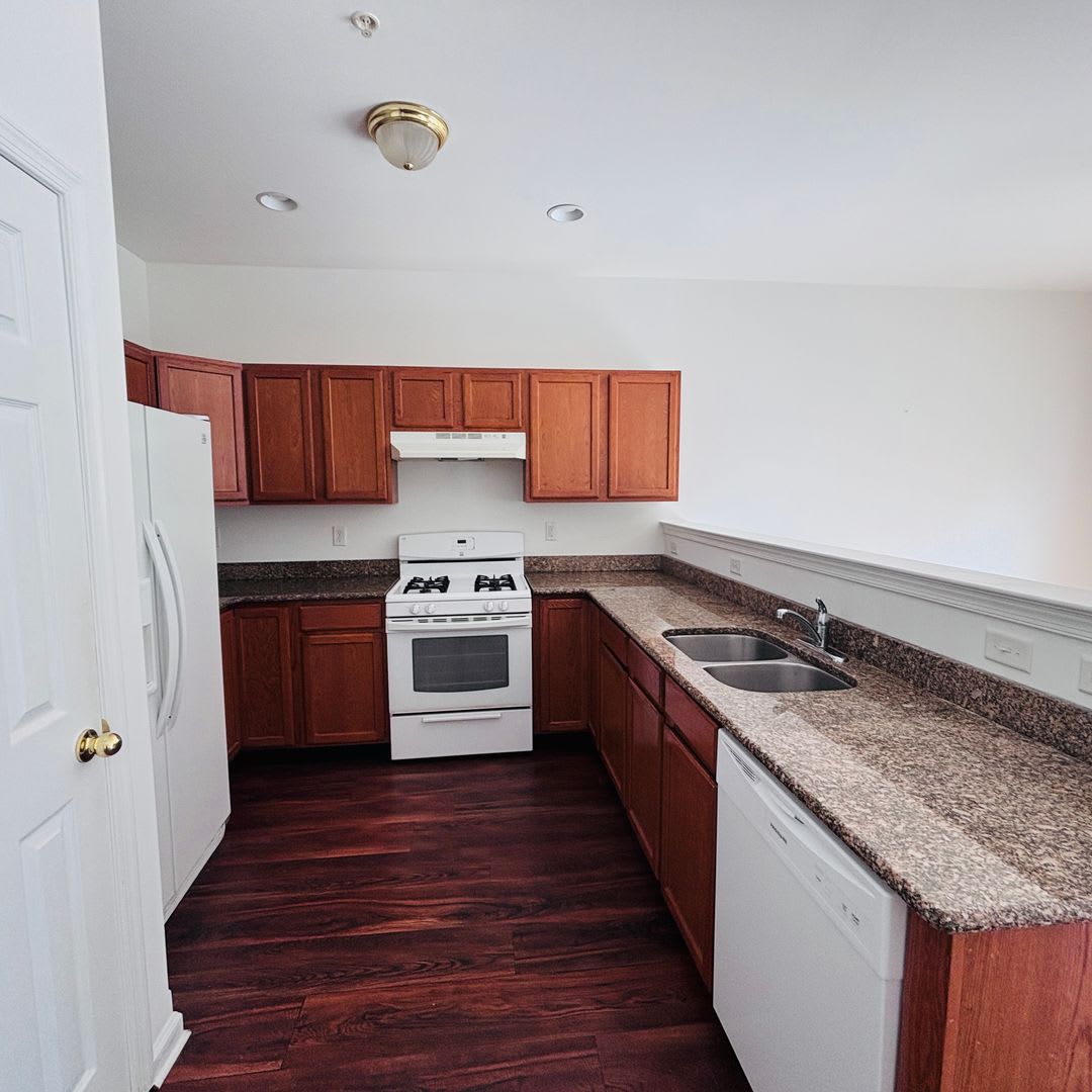 Located in the Highgates subdivision in Upper Macungie Township this 3 bedroom, 2.5 bath townhouse – photo 2