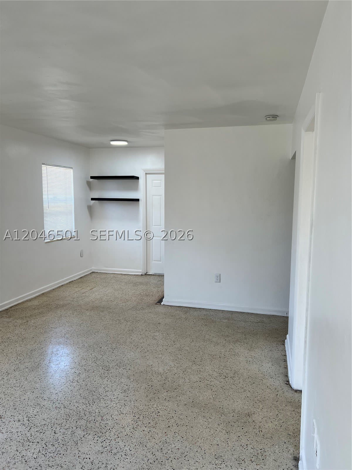 1946 NE 167th St – photo 3