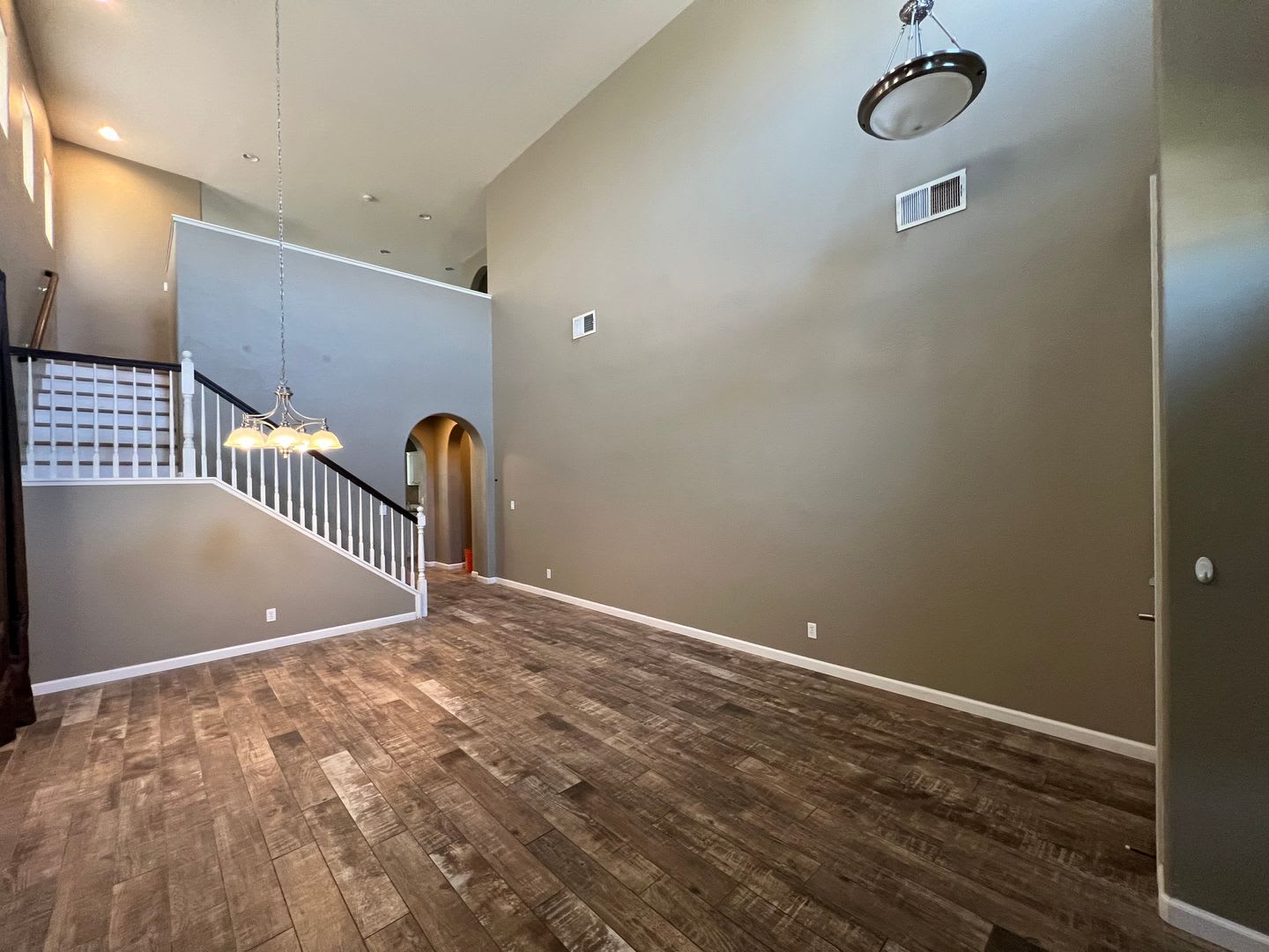 Memory Updated Here S A Customized Marketing Description For Your Rental Property Spacious Home For Rent In A Desirable Fresno Neighborhood – photo 3