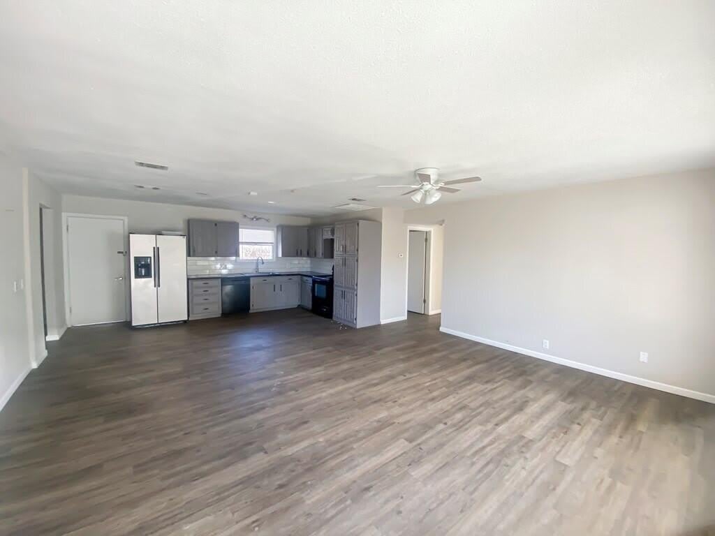 2688 W Avenue N – photo 2