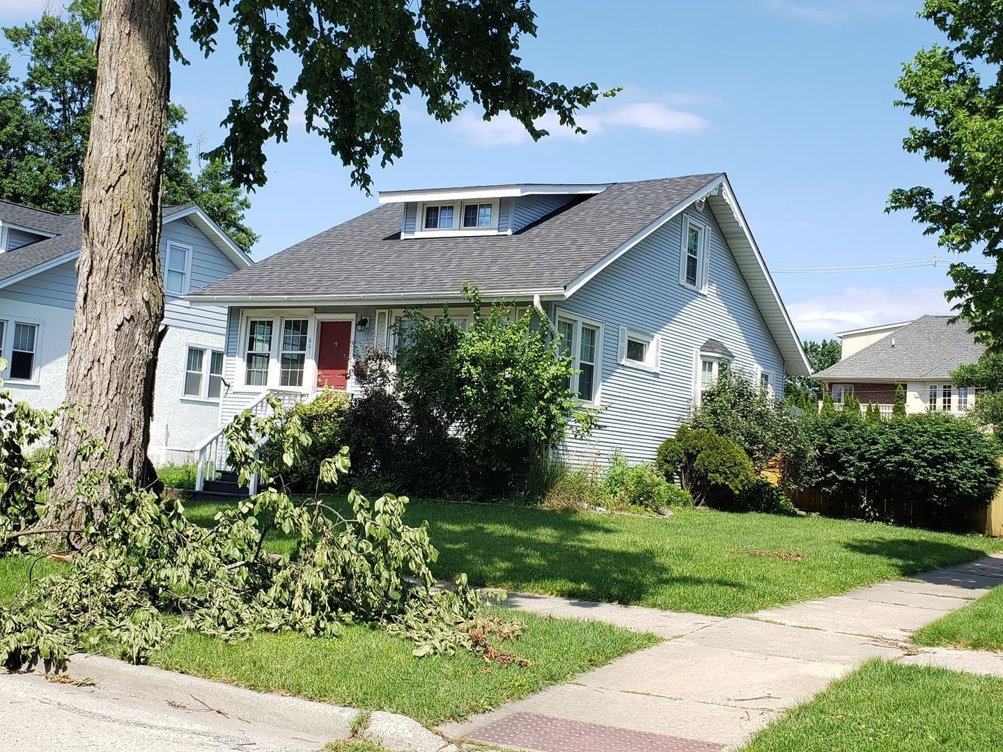 661 S Swain Avenue – photo 2