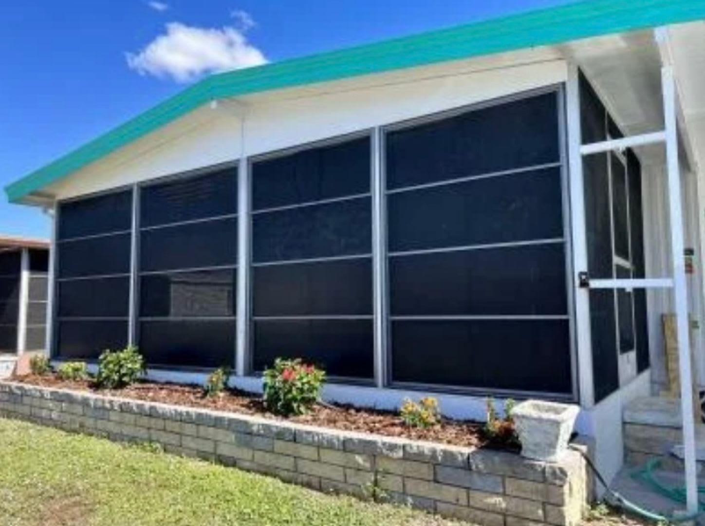 Over 55 Community 2 Bedroom 2 Bathroom W Lanai – photo 4