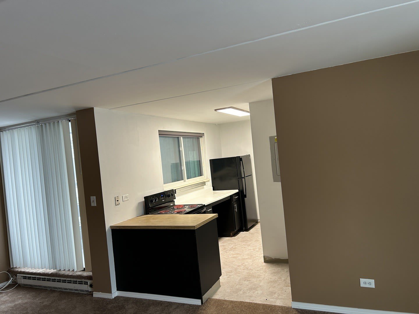 366 W Miner Street – photo 3