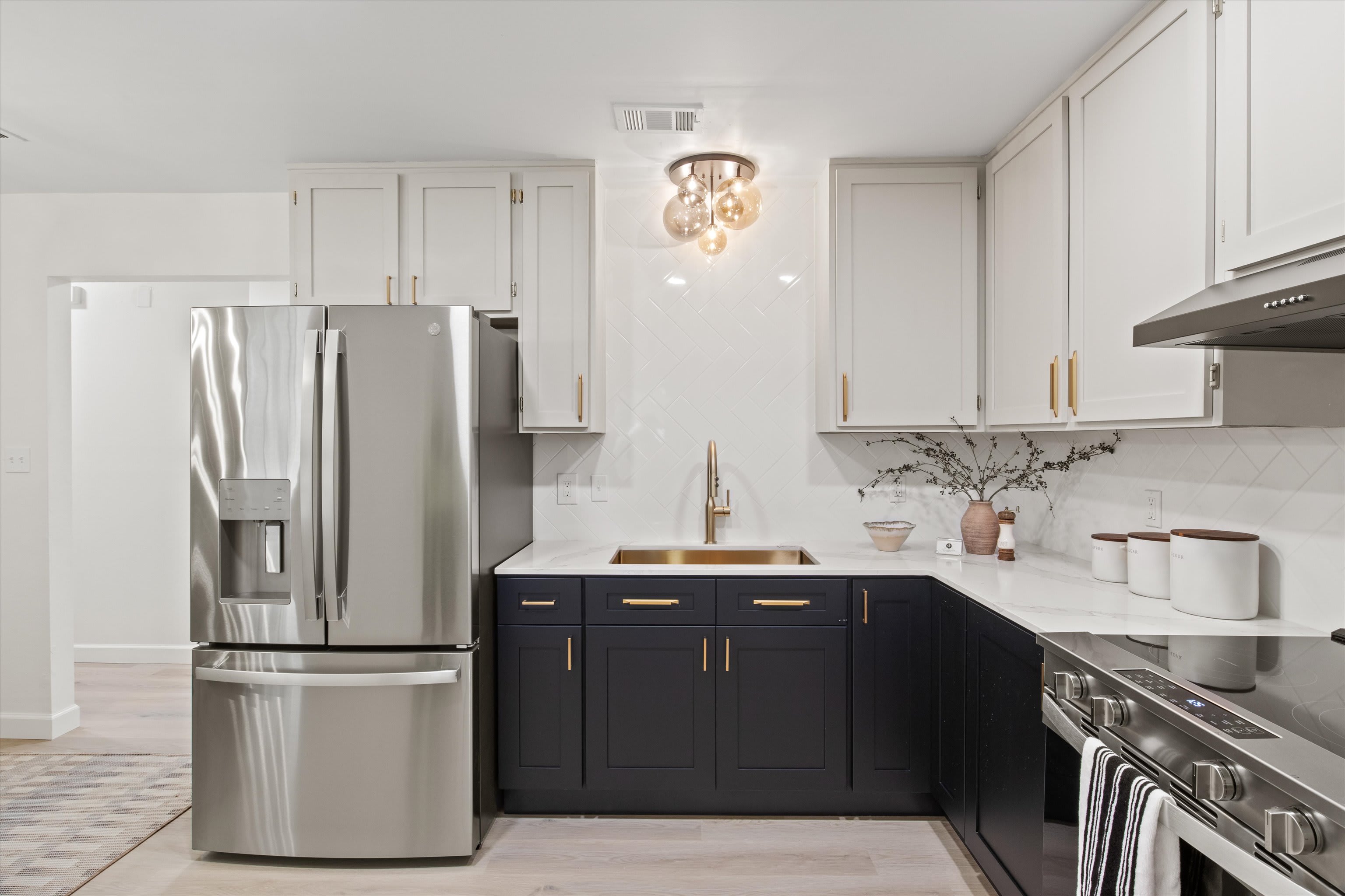 8477 Titus Ln – photo 1