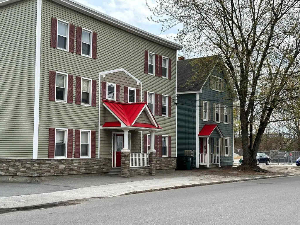 Village on 2nd Street – photo 4