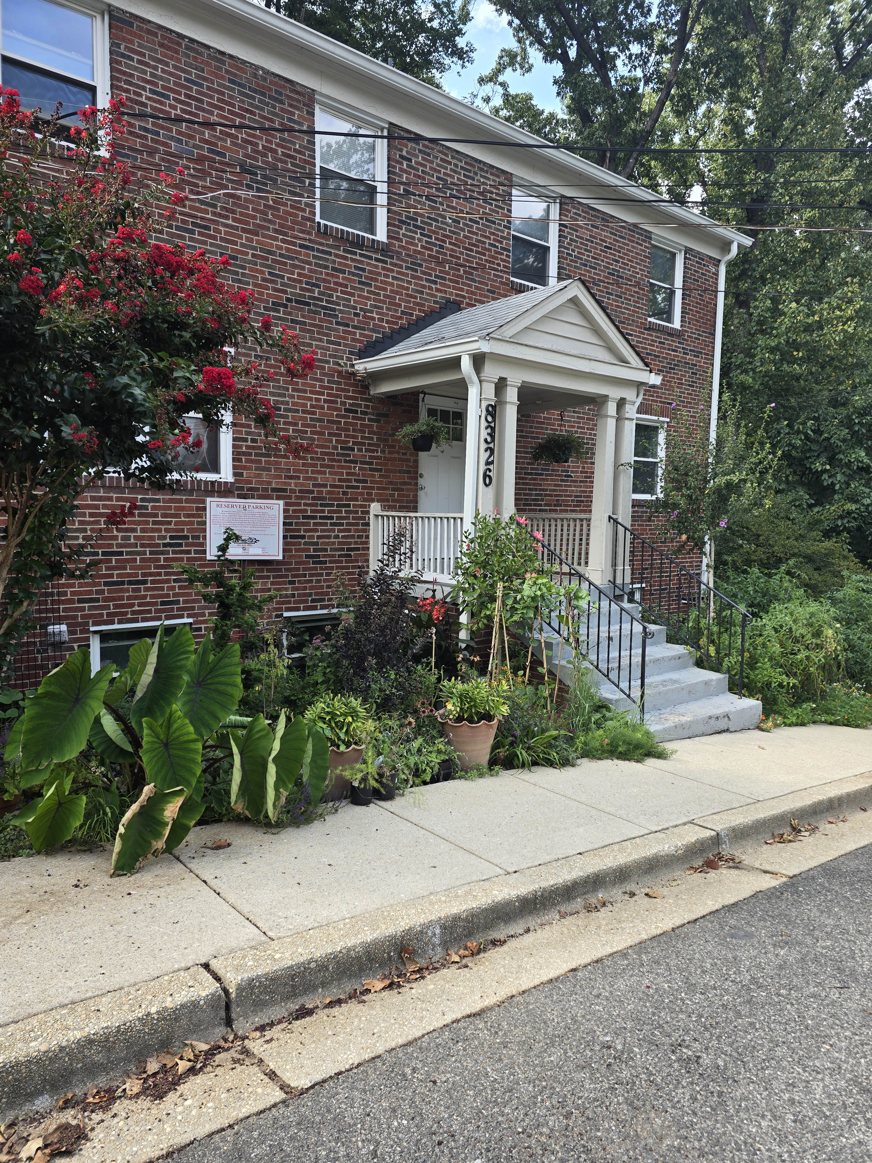8326 Roanoke Avenue – photo 4