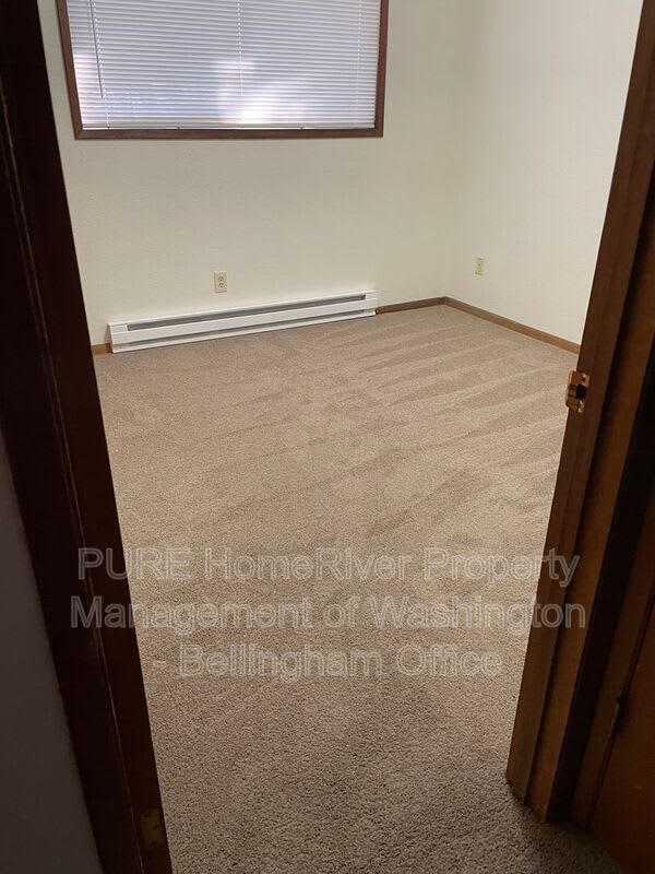 2502 E Sunset Drive – photo 5