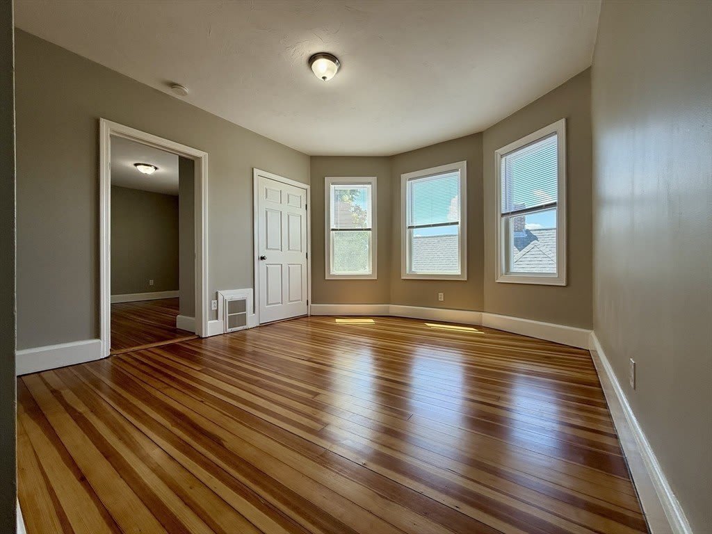 630 Metropolitan Ave – photo 5