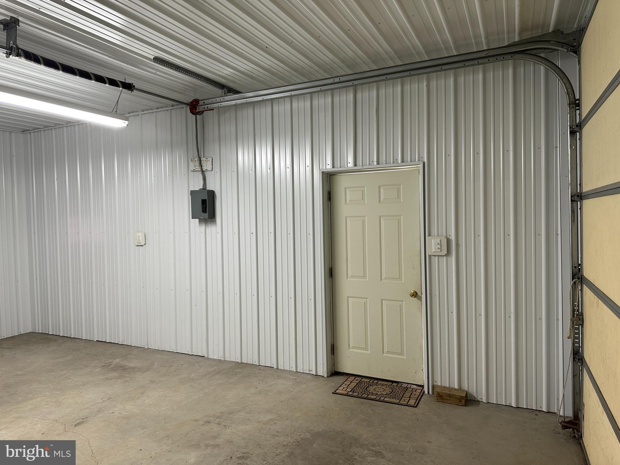 10080 CHURCH HILL RD – photo 4