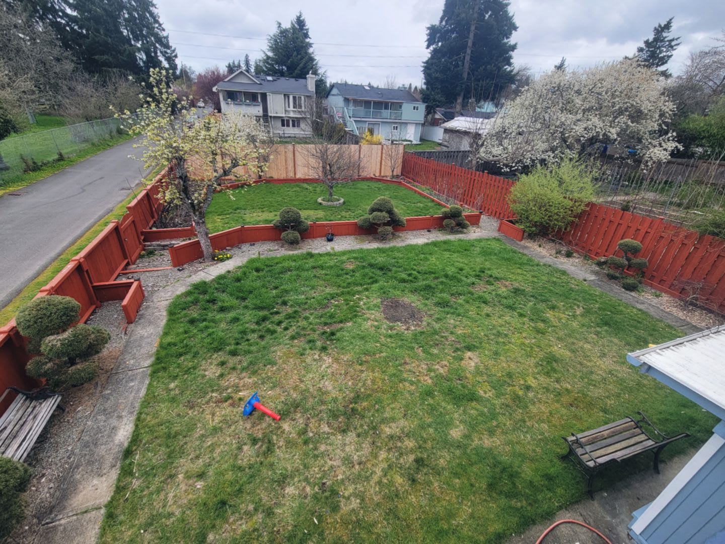 Spacious 4 Bedroom Home in S.Tacoma, Available Now! – photo 4