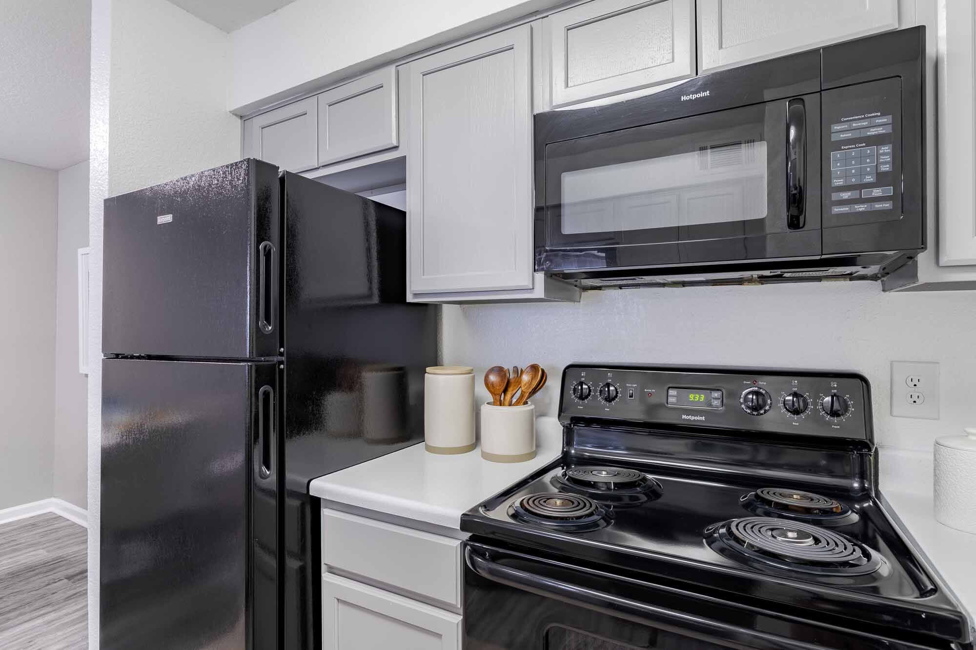 Baystone Apartments – photo 3