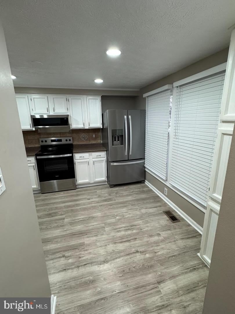 520 ELLROSE Court – photo 4
