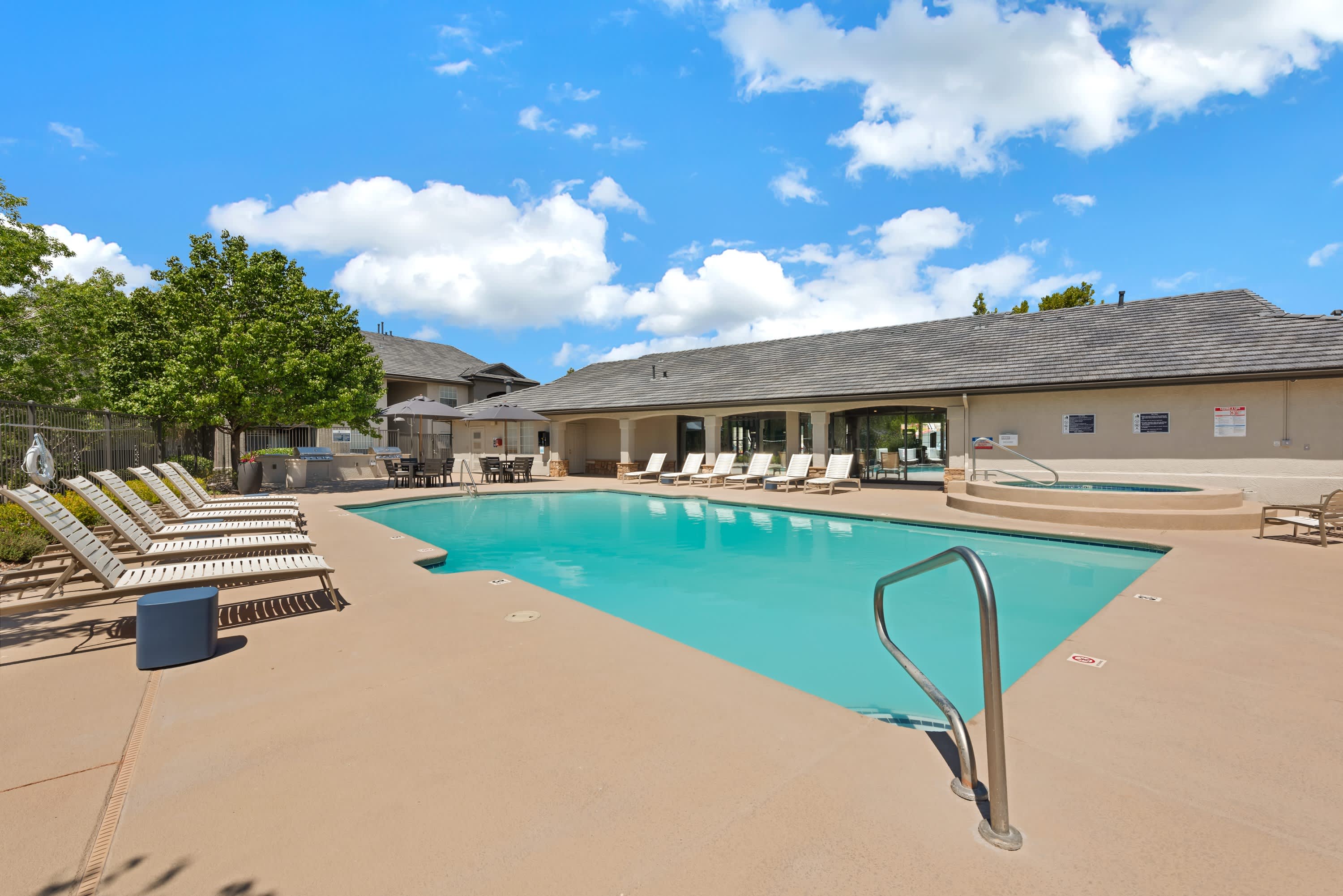 Eagle Ranch Apartments – photo 2