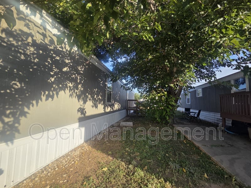 2501 Martin Luther King Dr – photo 3