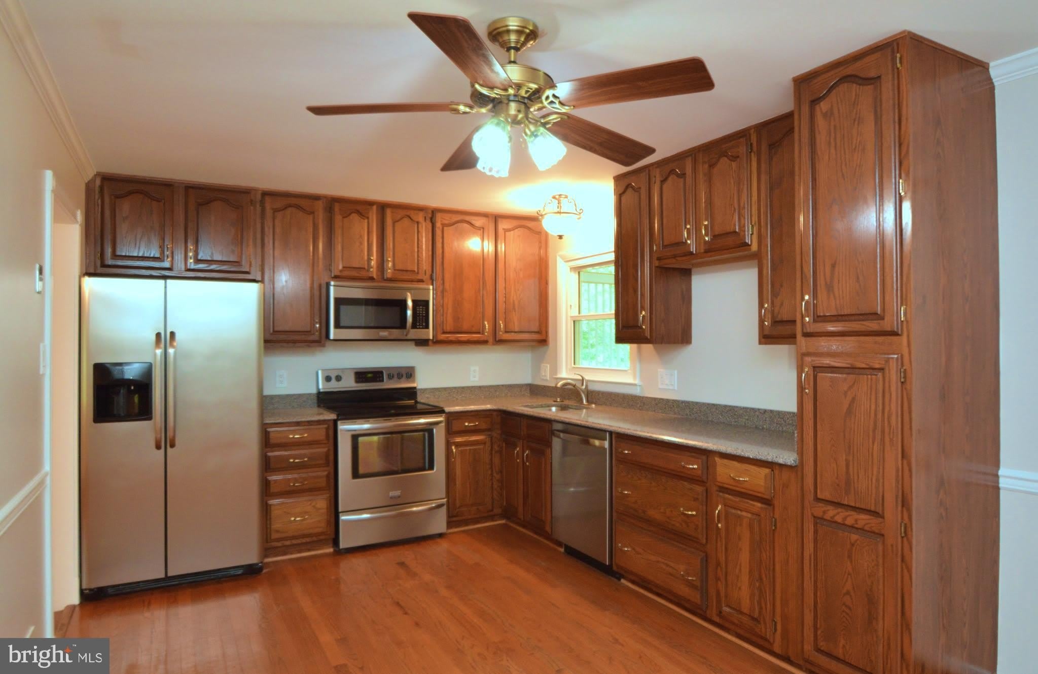 6411 WHIPPANY Way – photo 5